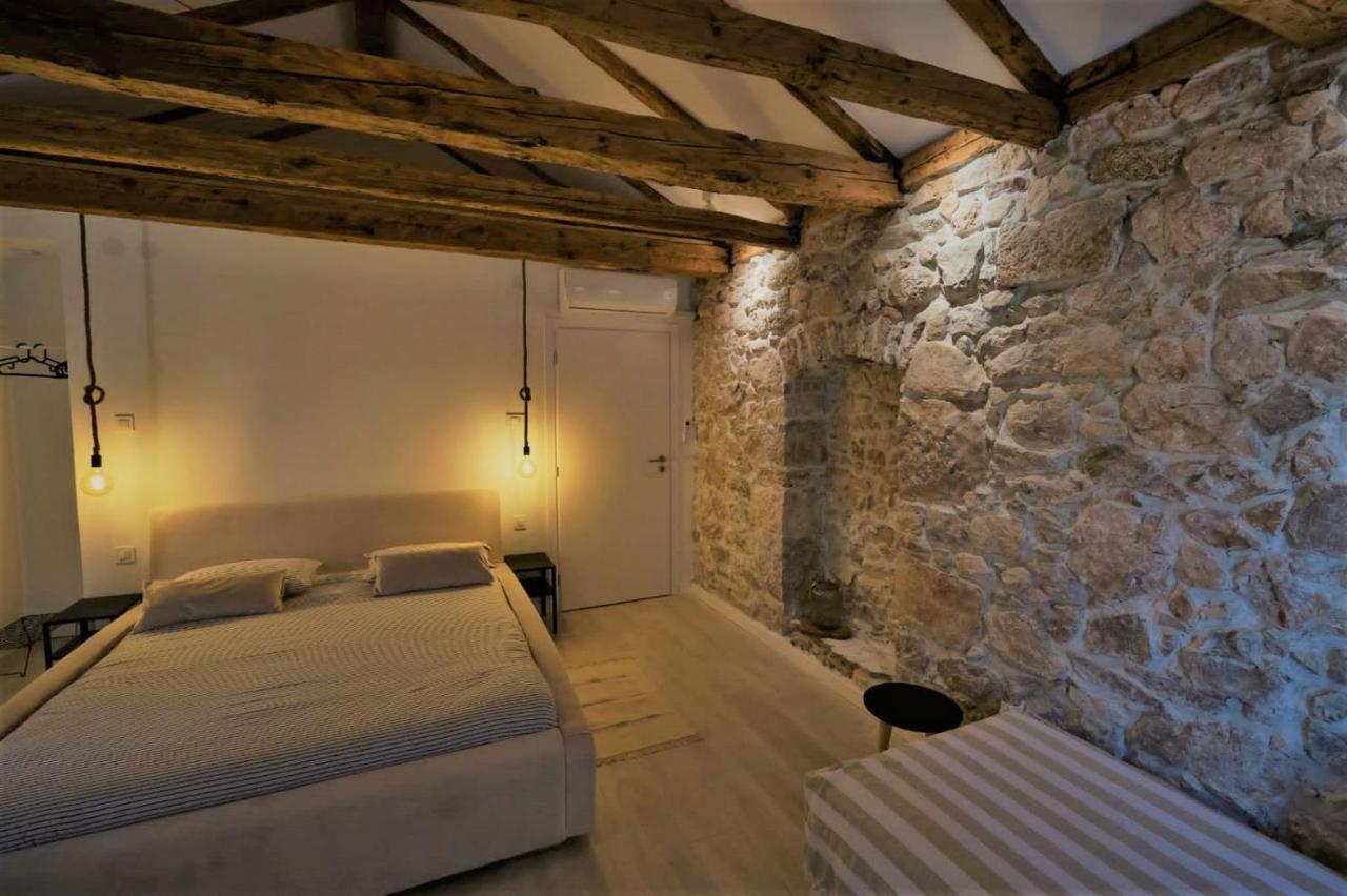 Villa House Franulich Stara Baška Exterior foto