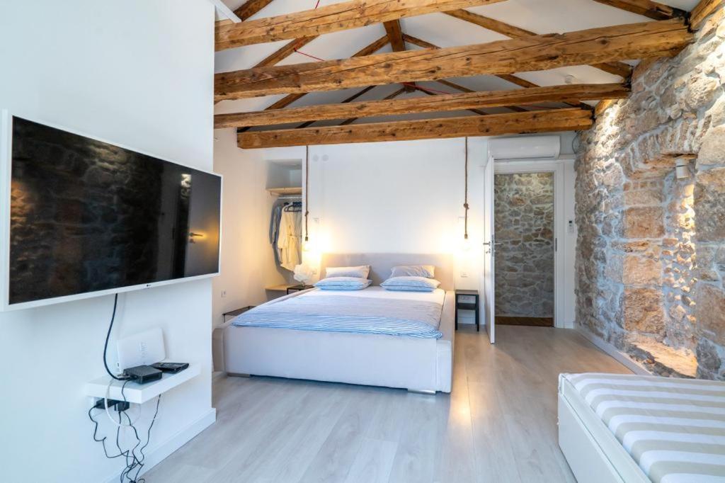 Villa House Franulich Stara Baška Exterior foto